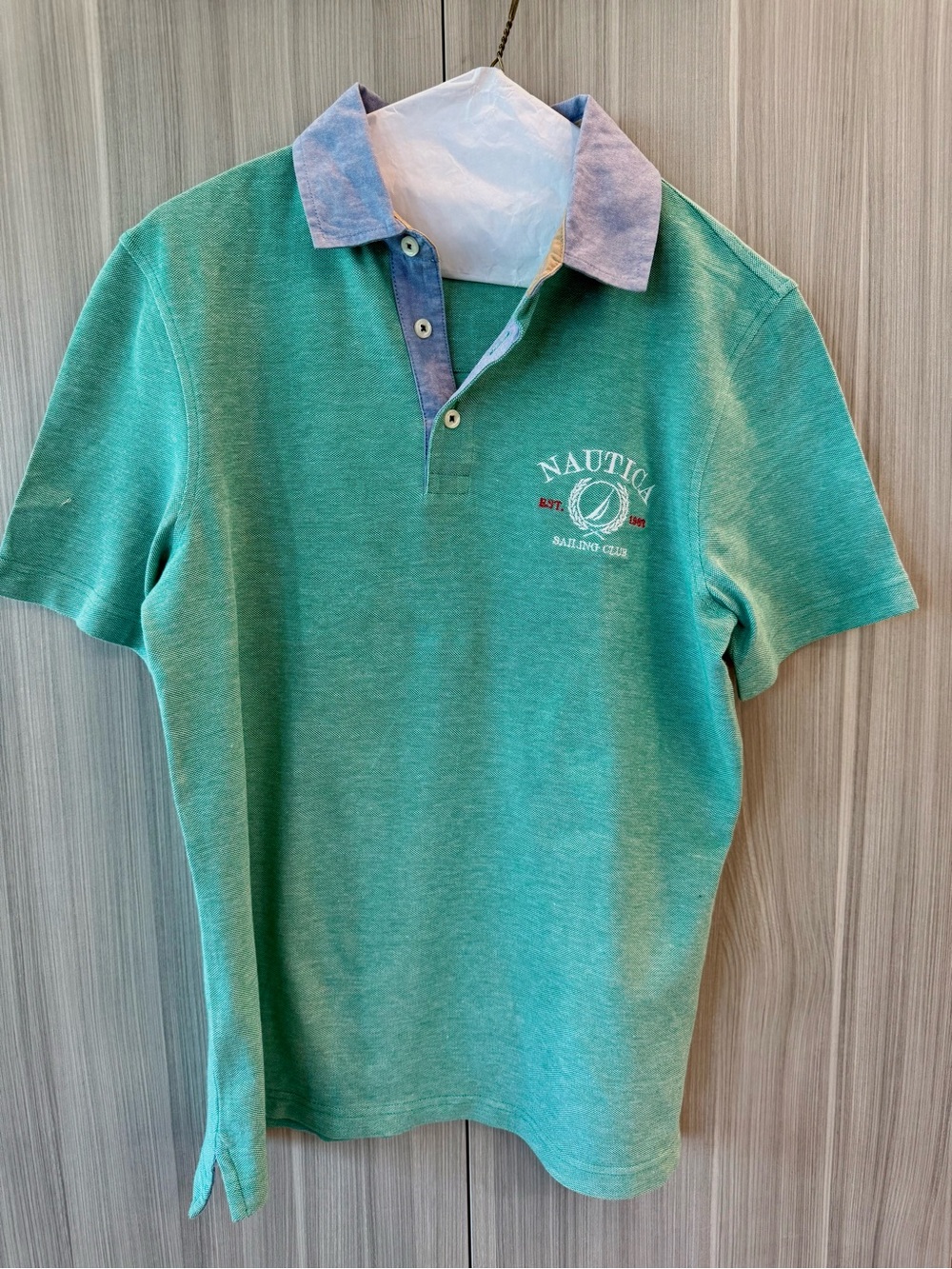 Nautica Men’s ' Green Polo with Light Blue Contrast Collar